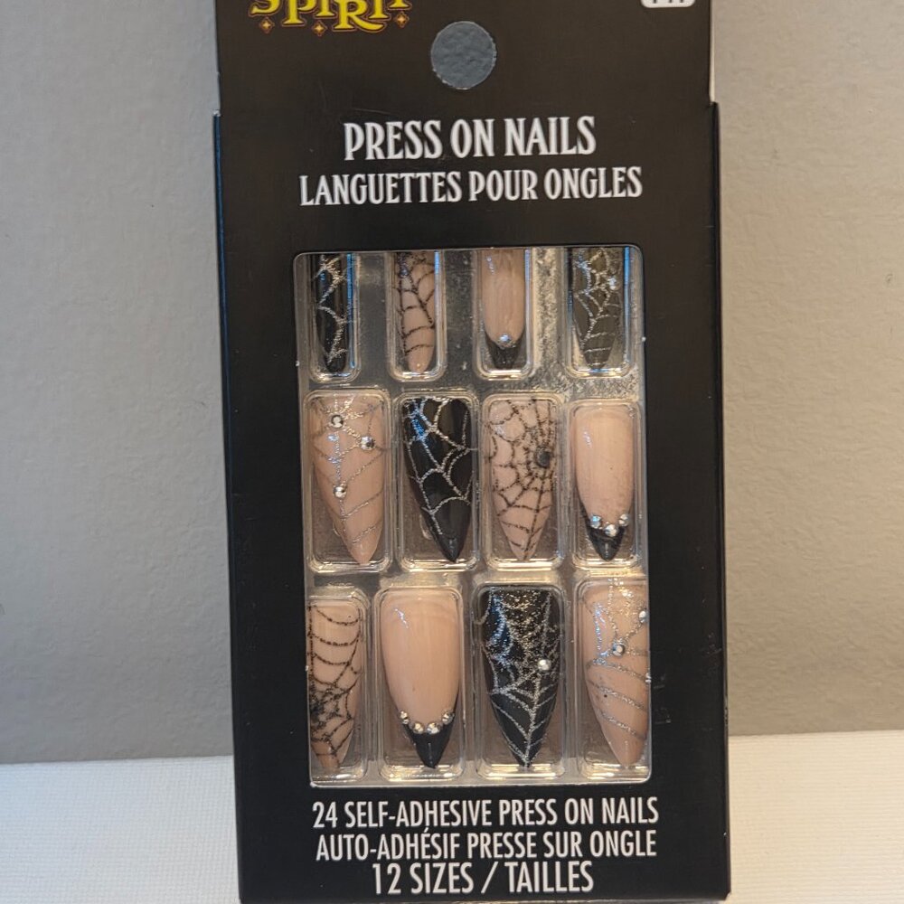 Glittery Spider Webs Press-On Nails